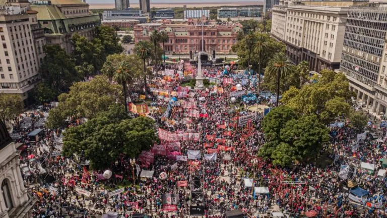 La izquierda errante en busca de la ciudad futura