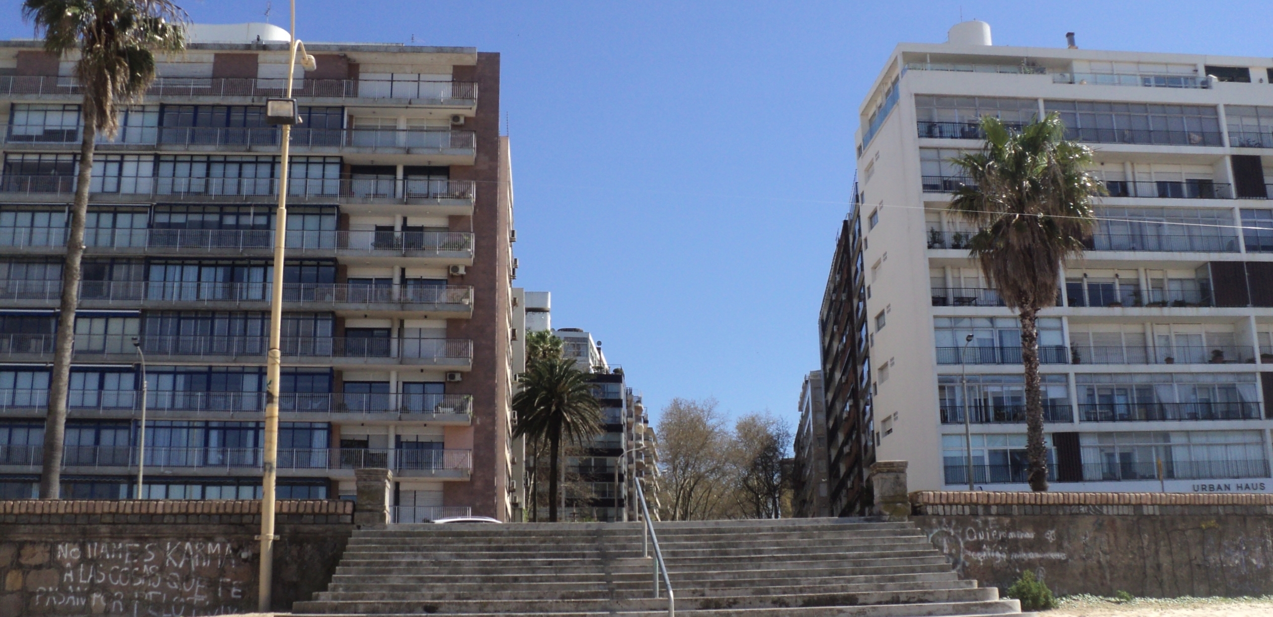 Montevideo; ciudad y territorio