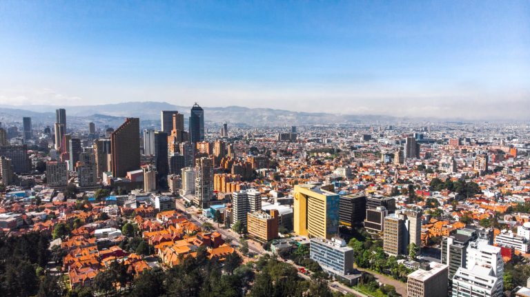 Errores y “embarradas” arquitectónicas y urbanísticas en Bogota
